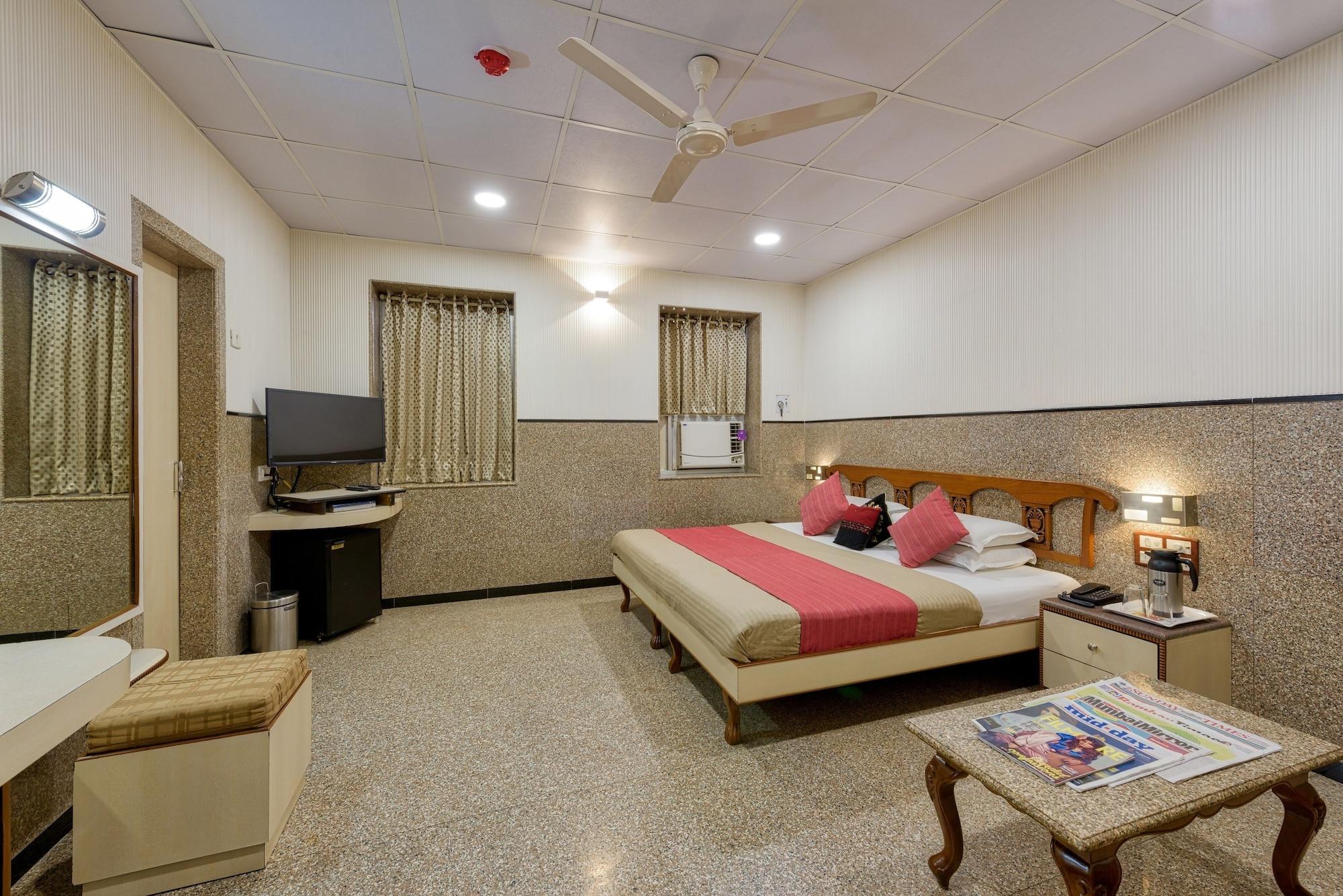 Hotel Royal Castle Mumbai Exterior photo