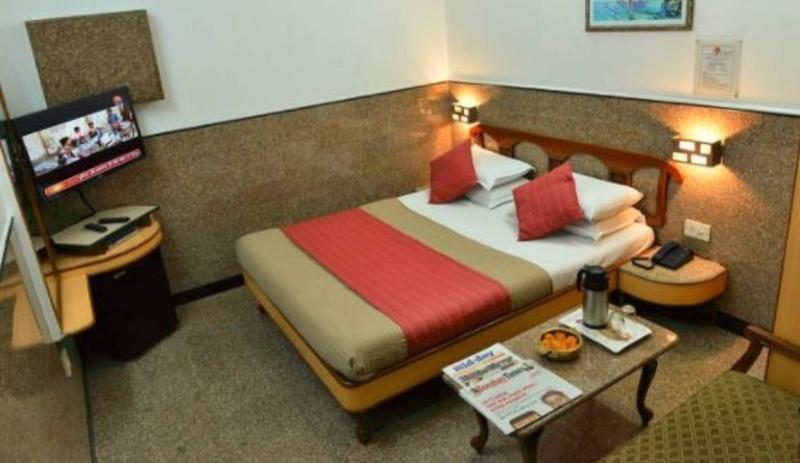 Hotel Royal Castle Mumbai Exterior photo